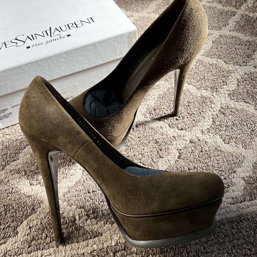 YSL Tribute Pump